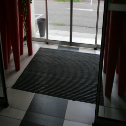 Tapis profilés aluminium