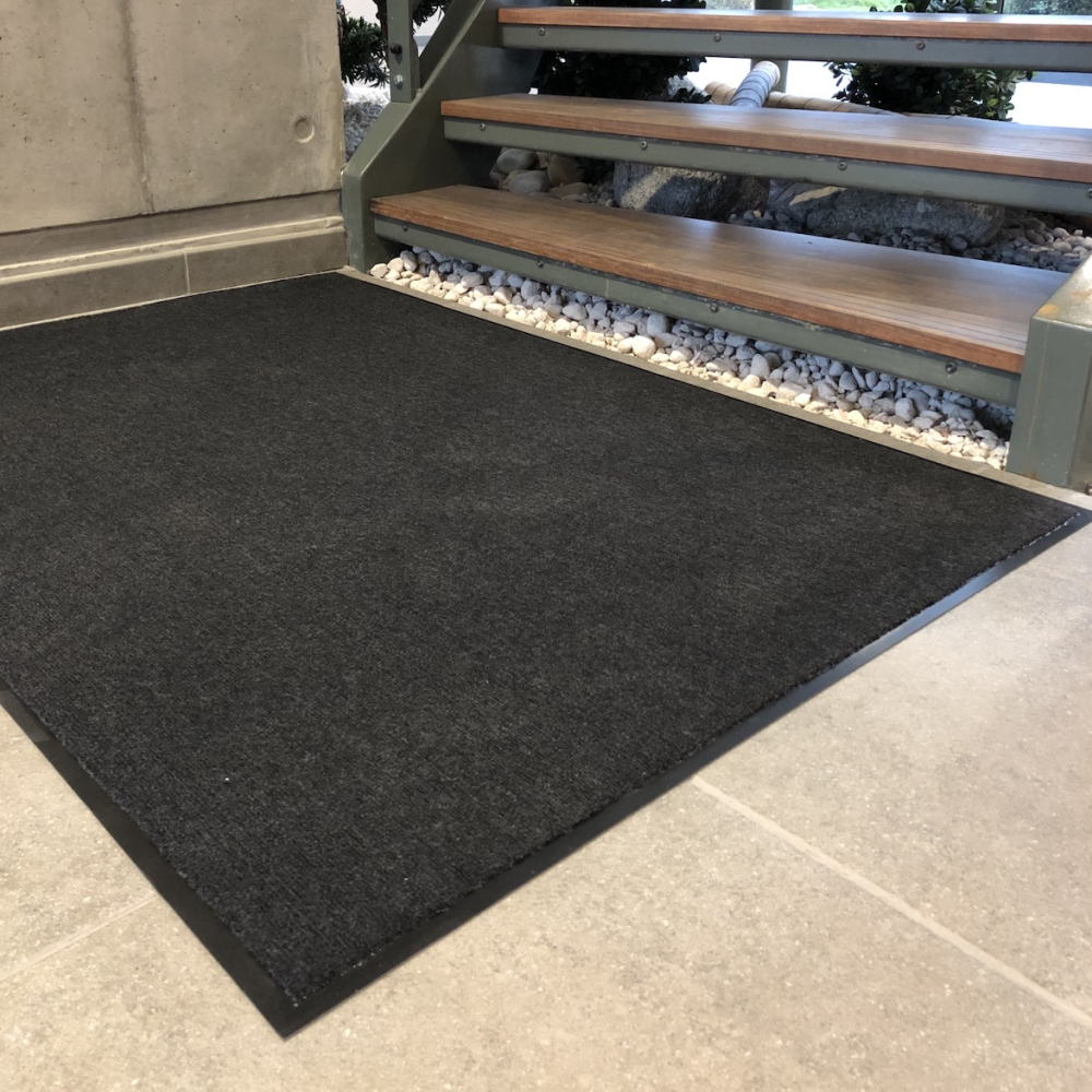 Le tapis Springmat polypropylène robuste