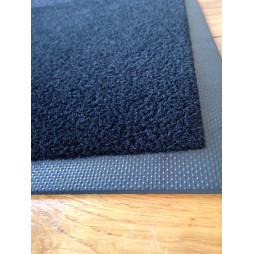 tapis d'entrée unicouleur / tapis antisalissure coordonné à votre décoration